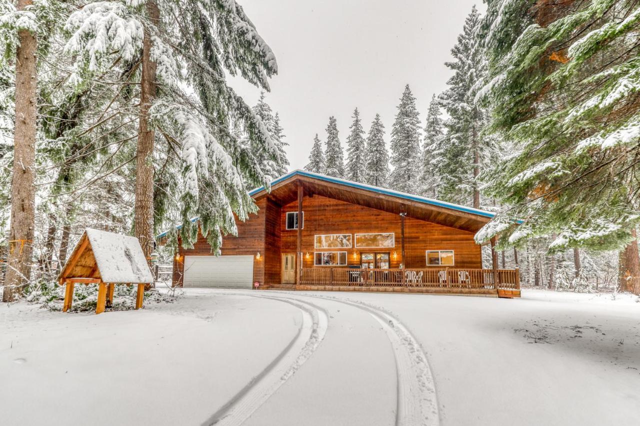 Elk Tracks Lodge Pine Glen Buitenkant foto